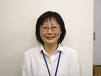 staff_ayase02